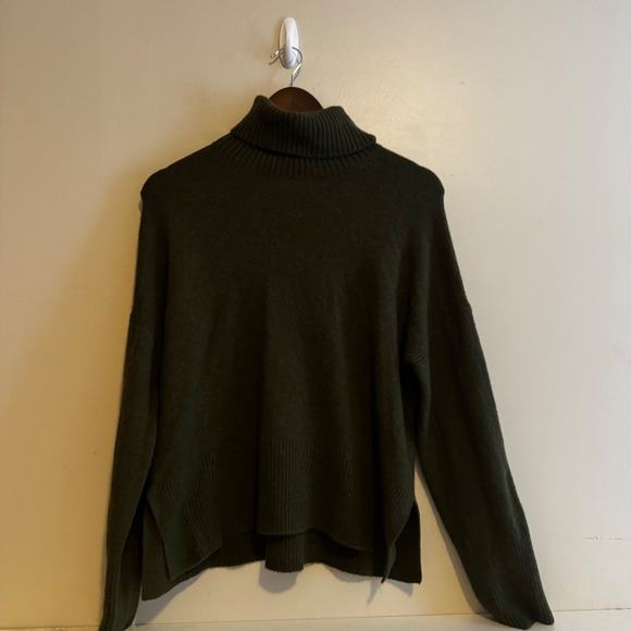 J. Crew Factory Sweaters - J.Crew Women's Dark Green Turtleneck Sweater Size S Wool Alpaca Blend Layers